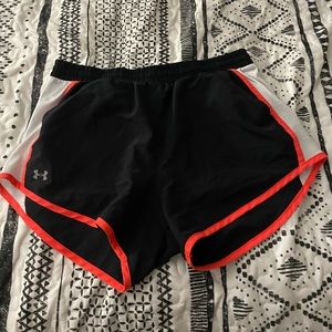 LARGE underarmour shorts